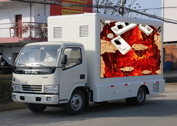 China Het digitale Aanplakbord Openlucht Mobiele LEIDENE Scherm, Vrachtwagen Opgezette LEIDENE Vertonings Constante Aandrijving fabriek
