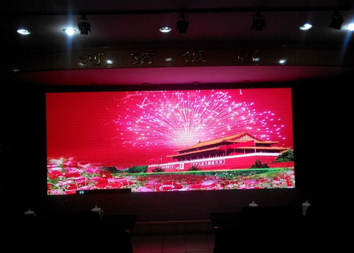 China Van de Binnen de Huur LEIDENE van stadiumgebeurtenissen de Matrijzenafgietsel 2.5mm Vertonings Videomuur Pixelhoogte fabriek
